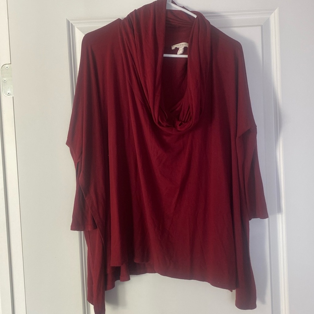 Phanuel Womens Red Long Sleeve Sweater w/ open and cowl neck
